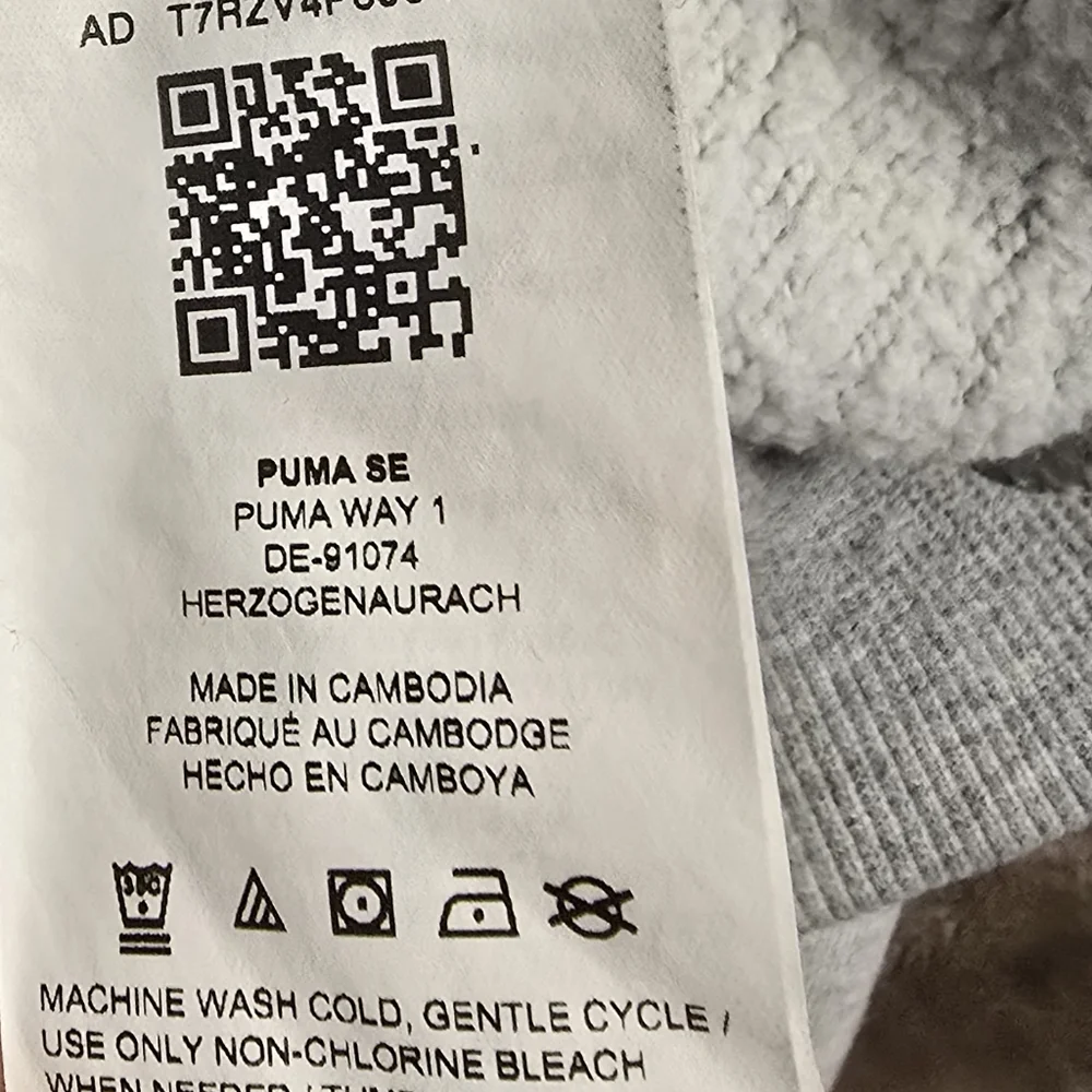 Puma Youth Boy's Size 7-8 Hoodie in Gray and White - Picture 10 of 11